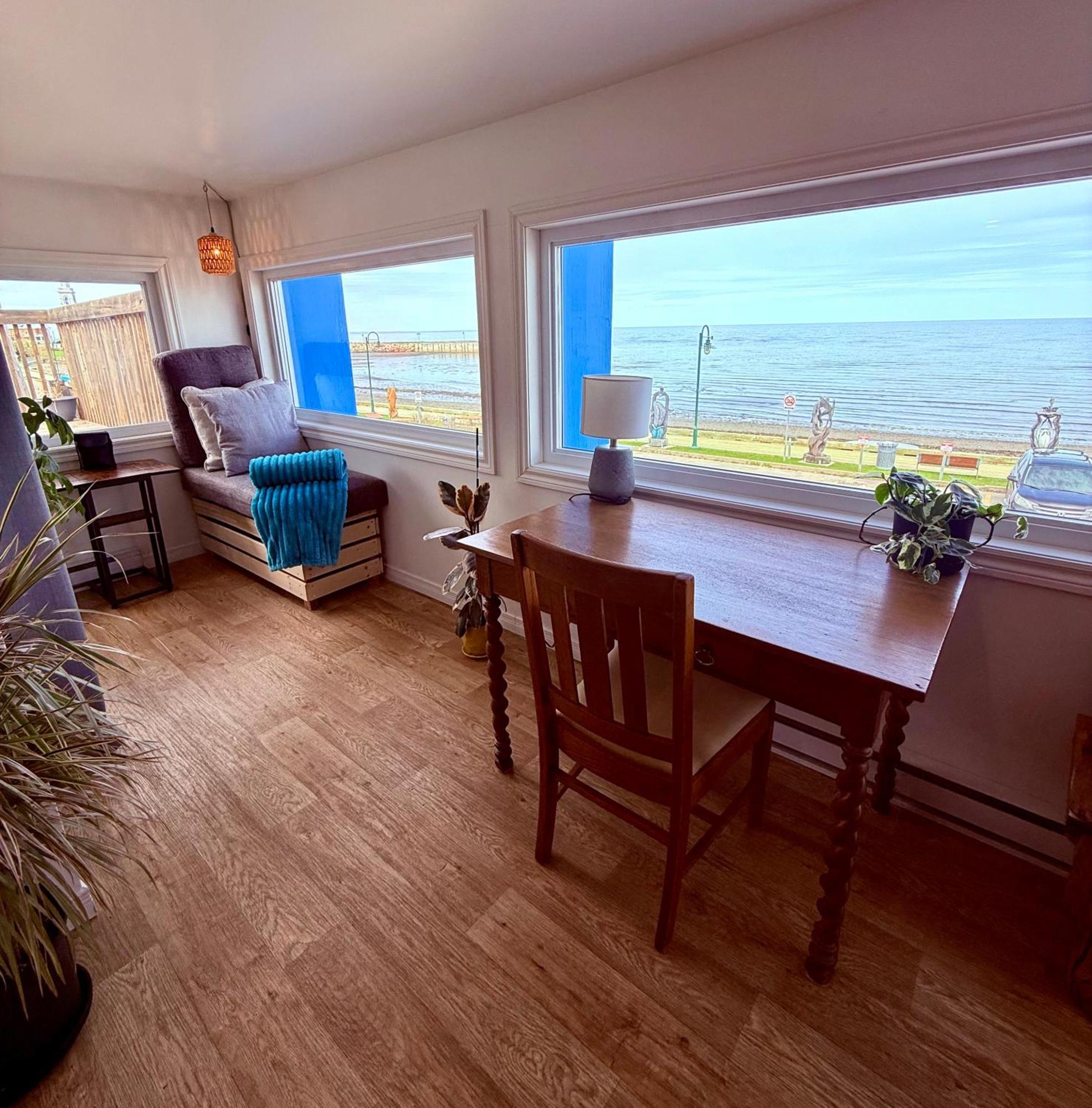 L'Appat Buvette Et Couchette De Sainte-Luce - Appartements De Vacances Modernes, Calmes Et Ressourcant Sur Le Fleuve Exterior photo